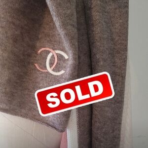 Chanel Elegant Brown and Pink Wrap